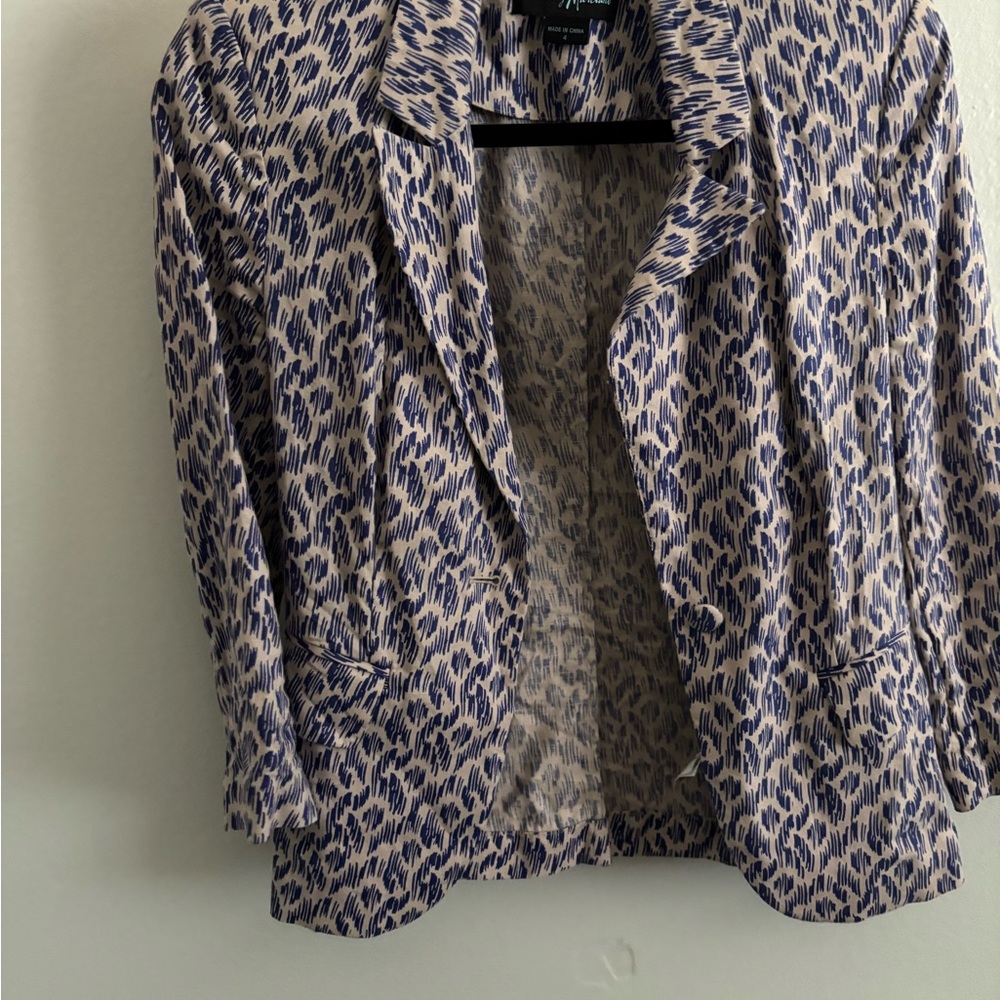 Guess by Marciano Navy and Cream Blazer